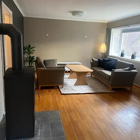 Apartment Spacious Trolltunga Close To The Center, Good Parking *