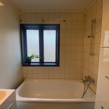 Spacious Trolltunga Close To The Center, Good Parking Apartment