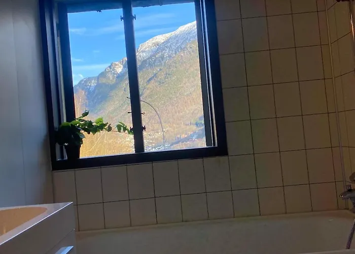 Spacious Trolltunga Close To The Center, Good Parking شقة أودا