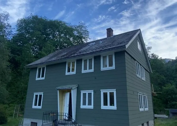 Appartement Spacious Trolltunga 2 Floor, Good Parking Odda
